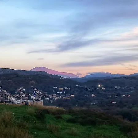 Beautiful 2 Bedroom Villa With Mountain Views Armenoi  Exterior photo