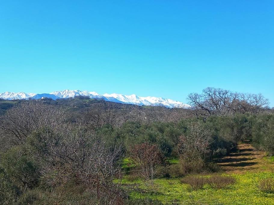 Villa Beautiful 2 Bedroom With Mountain Views *