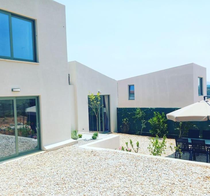 Beautiful 2 Bedroom With Mountain Views Villa